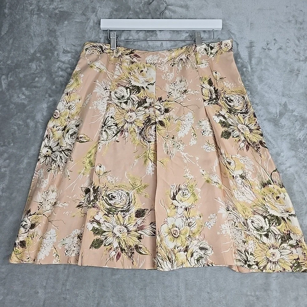 Merona Silk‎ A-Line Pleated Floral Skirt Beige Yellow 16 Classy